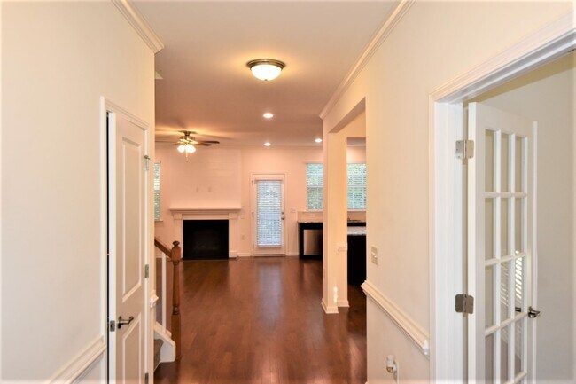 Building Photo - 8117 Wheeler Woods Dr