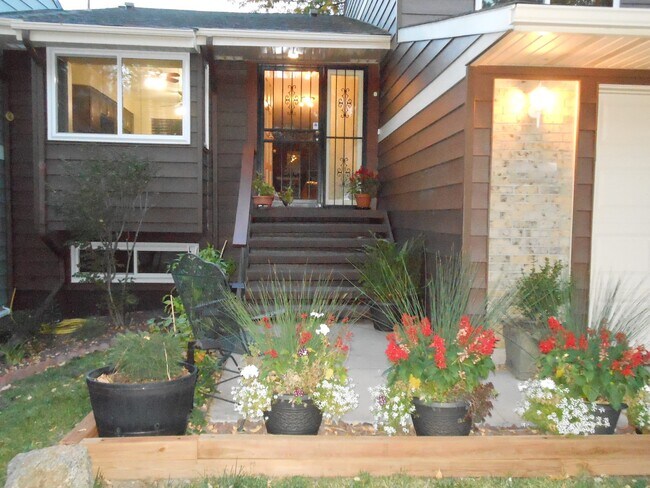 Foto del edificio - 7492 W Cedar Cir