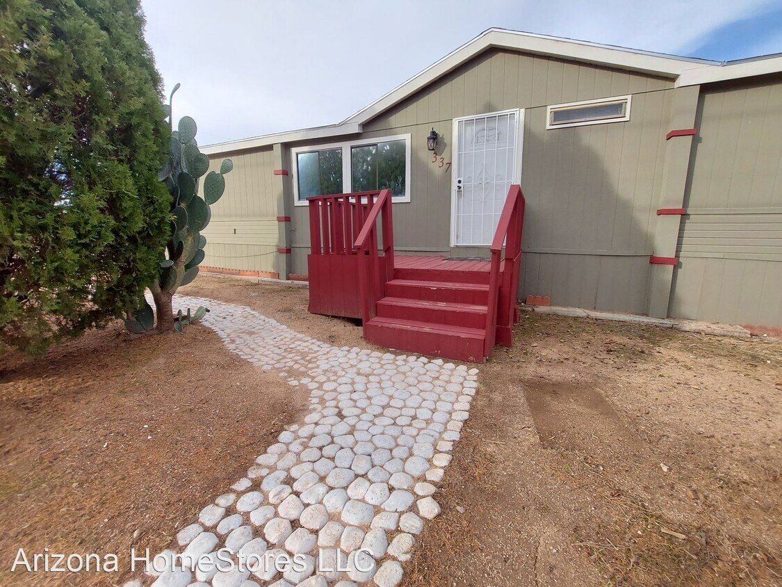3 br, 2 bath House 337 N San Pedro House Rental in Benson, AZ
