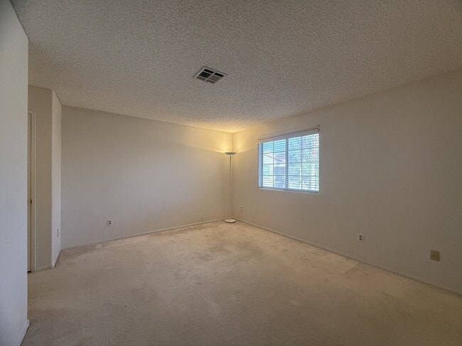 Building Photo - 3455 Erva St
