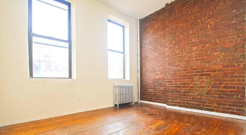 Primary Photo - 36 SAINT MARKS Pl
