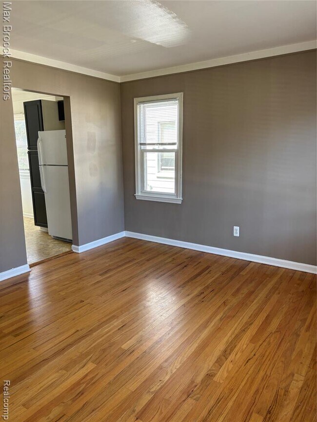 Foto del edificio - 26601 Dartmouth St
