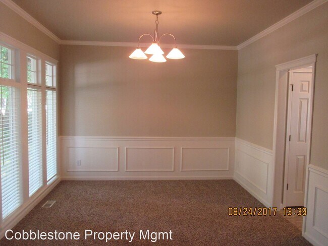 Foto del edificio - 4 br, 2.5 bath House - 13555 West Annabroo...