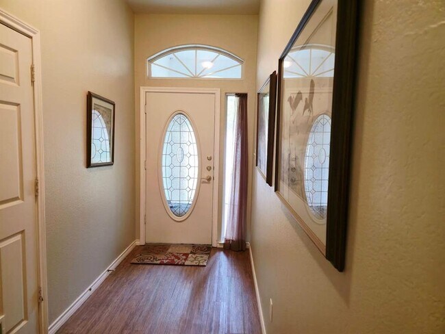 Foto del edificio - 199 Ulupau Cir