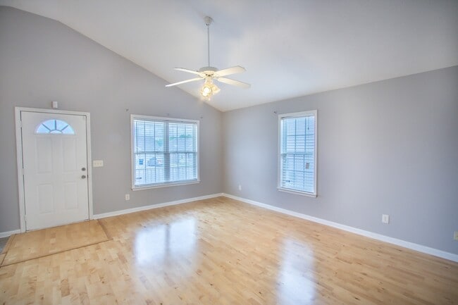 Building Photo - 4054 Margo Cir