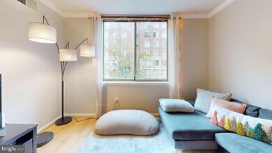 Building Photo - 3835 9th St N