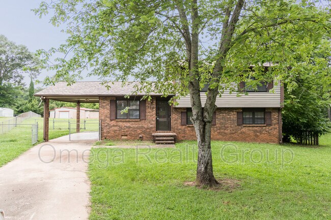 Building Photo - 210 Ron Cir