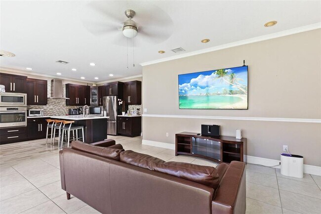 Foto del edificio - 15816 SW 48th Mnr