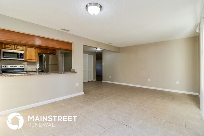 Foto del edificio - 8653 Sabal Way