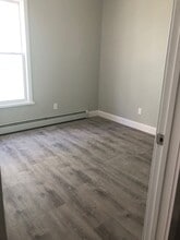 Building Photo - 5 Elberon Pl