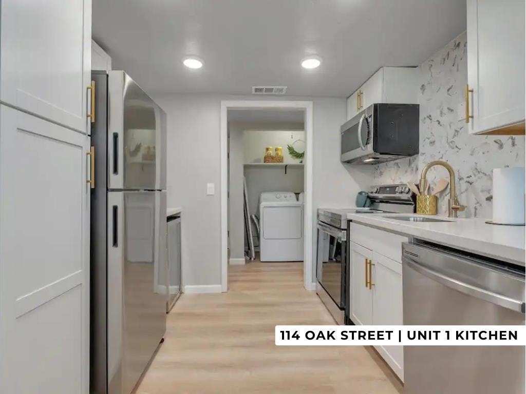 Foto principal - 114 Oak St