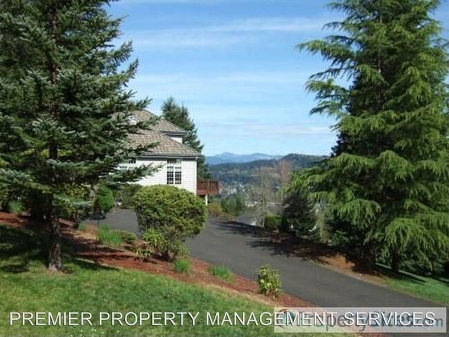 Building Photo - 4 br, 4 bath House - 128 Watagua Place