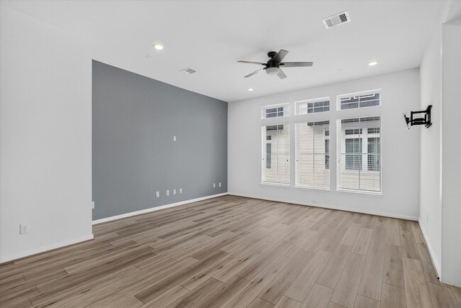Foto del edificio - 1526 Ojeman Rd