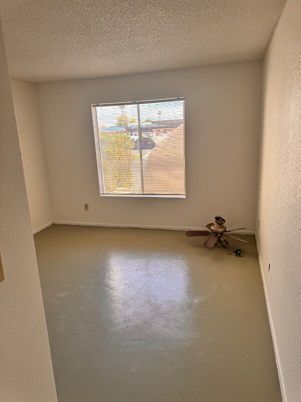 Building Photo - 4730 W Northern Ave