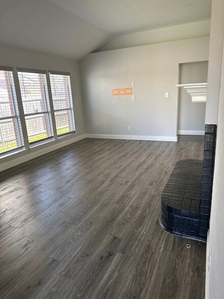 Photo - 3136 Smokewind Ln House