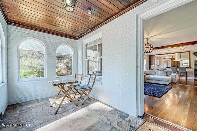Foto del edificio - 1096 Willow Branch Ave
