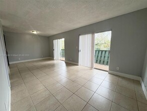 Building Photo - 8913 NW 28th Dr