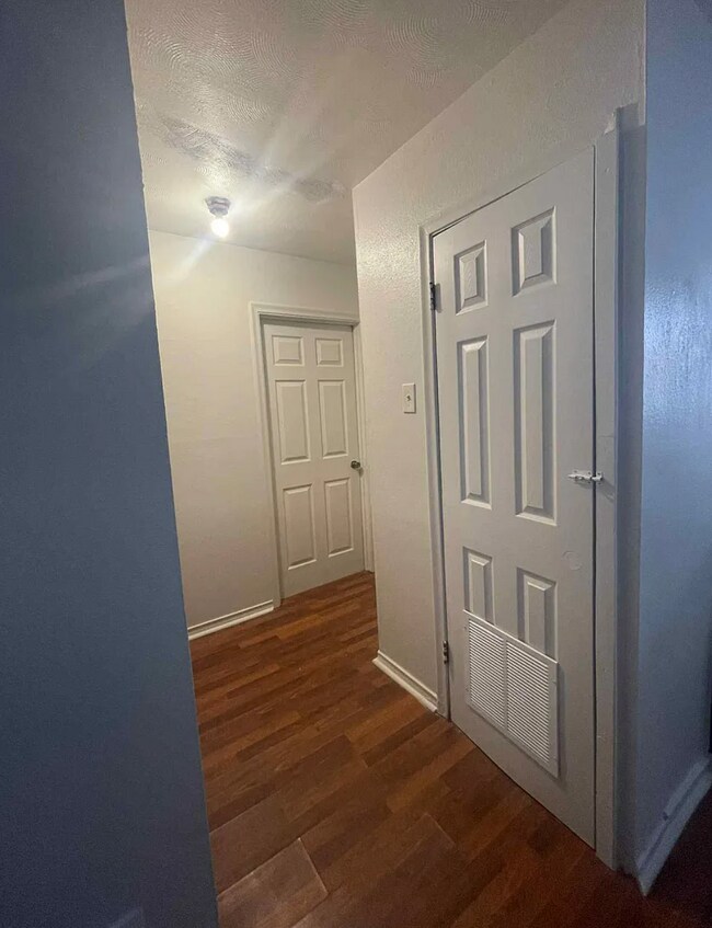 Foto del edificio - 119 Palm Oak Dr