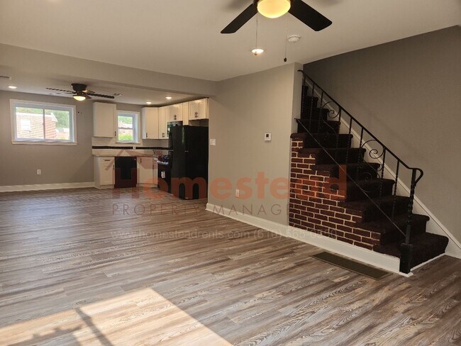 Foto del edificio - 3 Bedroom Home in Folcroft