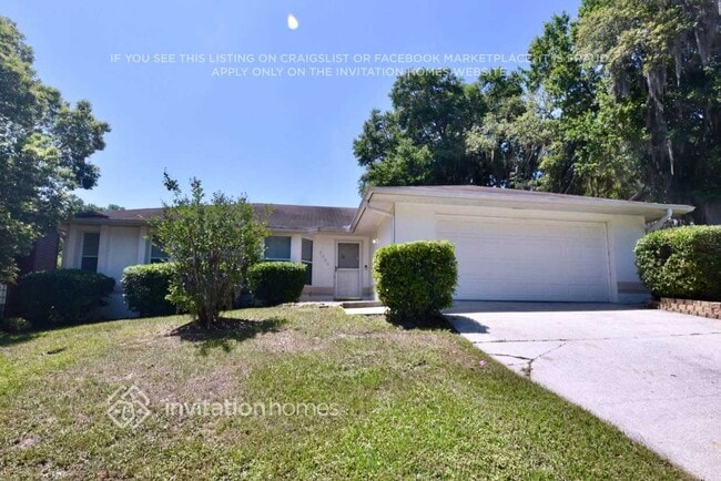 Building Photo - 7028 Doehring Dr