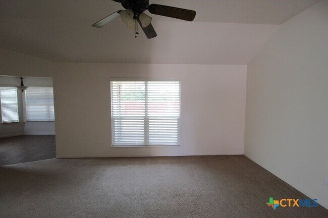 Foto del edificio - 3517 Settlement Rd