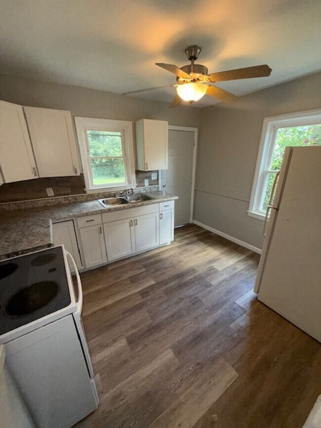 Foto del edificio - 1108 Bellemeade Ave