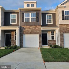 Building Photo - 22 Whaler Dr