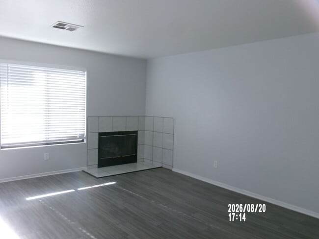 Building Photo - 8201 Laborough Dr
