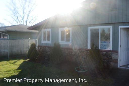 Primary Photo - 3111 NE Burton Rd
