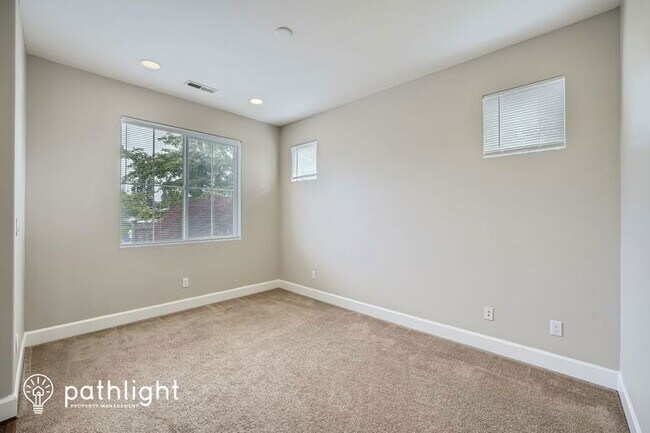 Building Photo - 2130 186th St Ct E
