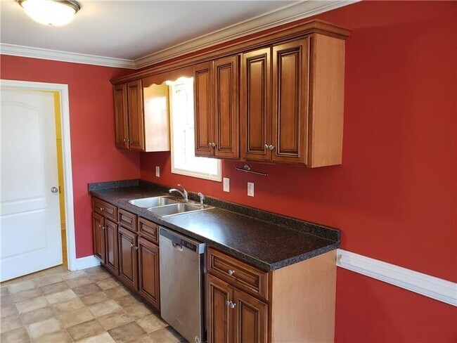 Foto del edificio - 247 Dogwood Ln SE
