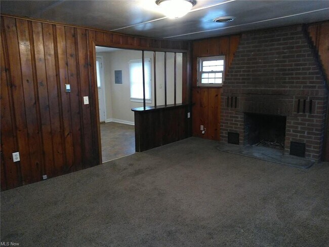 Foto del edificio - 1842 Grandview Rd