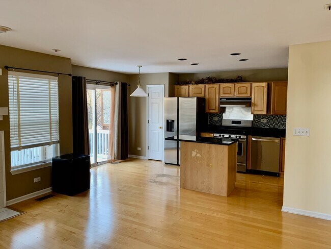 Foto del edificio - 813 McKenzie Station Dr