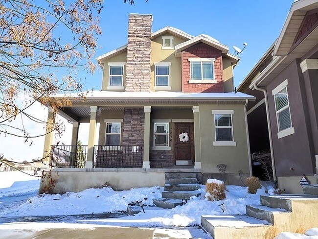 Foto del edificio - Perfect Town Home in Eagle Mountain