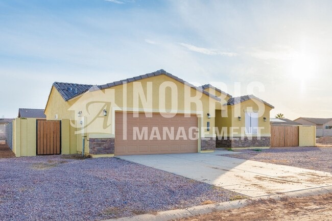 Building Photo - Beautiful Brand New Home with Block Wall