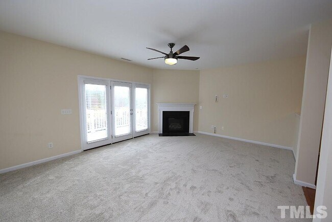 Building Photo - 151 Braeside Ct