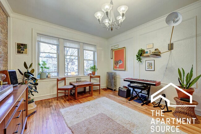 Foto del edificio - 2842 N Whipple St