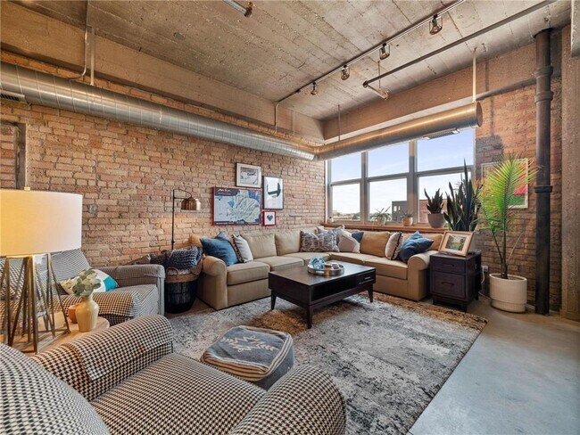 Foto del edificio - 901 N 3rd St