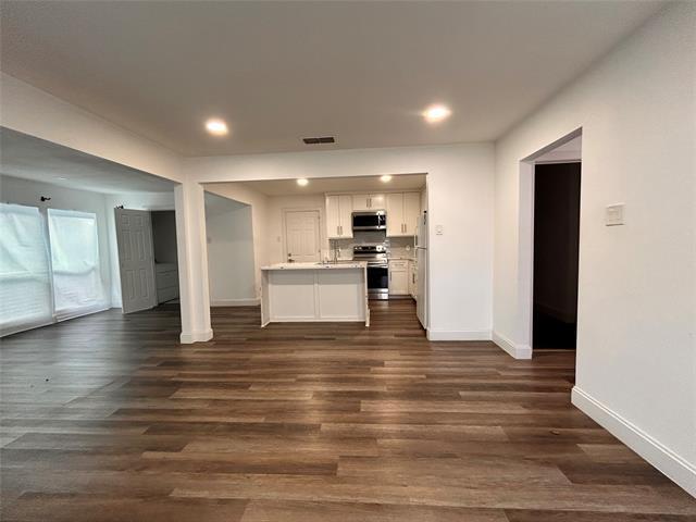 Building Photo - 2707 El Capitan Dr