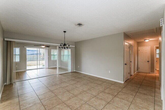 Foto del edificio - 5206 6th Ave Dr W