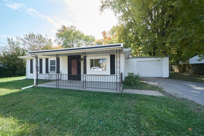 Primary Photo - 3 Bedroom in Carmel