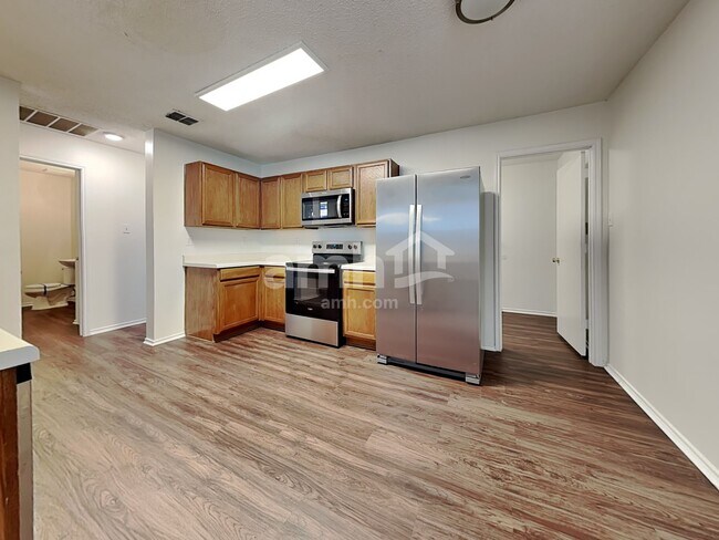 Building Photo - 3030 Dusty Ridge Dr