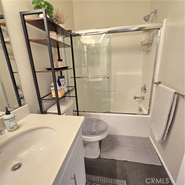 Foto del edificio - 1017 Savi Dr