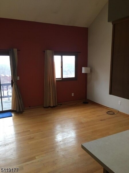 Foto del edificio - 1 Red Lodge Dr