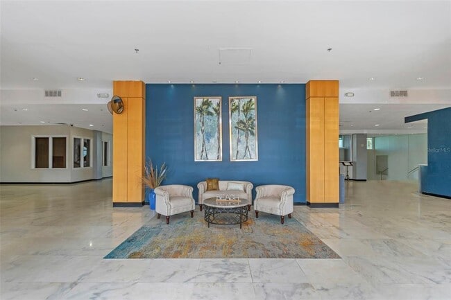 Foto del edificio - 880 Mandalay Ave