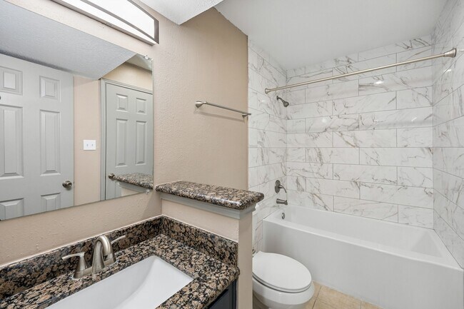 Foto del edificio - 2300 Old Spanish Trl