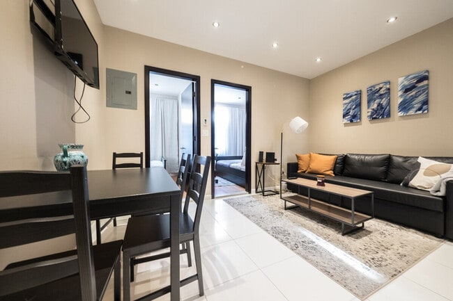 Foto del edificio - 5 W 101st St