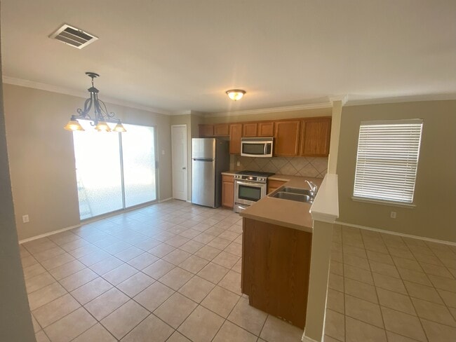 Foto del edificio - 347 Old W Trail