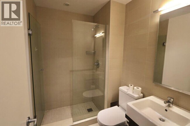 Photo du bâtiment - 8080 Cambie Rd.