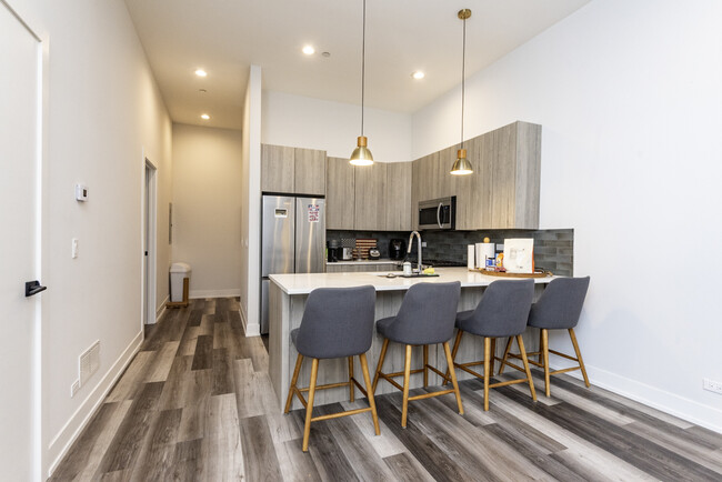 Foto del edificio - 2317 N Clark St